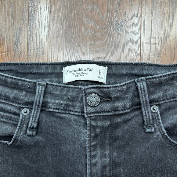 Abercrombie & Fitch Jeans WMNS 28/6R Black Wash Denim The Super Skinny High Rise - Picture 3 of 10